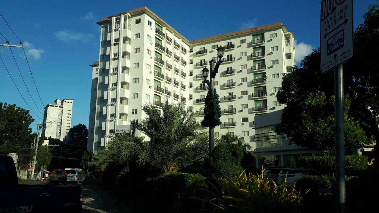 Jrmpt Residence Cebu Екстериор снимка