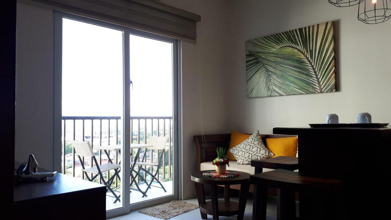 Jrmpt Residence Cebu Екстериор снимка